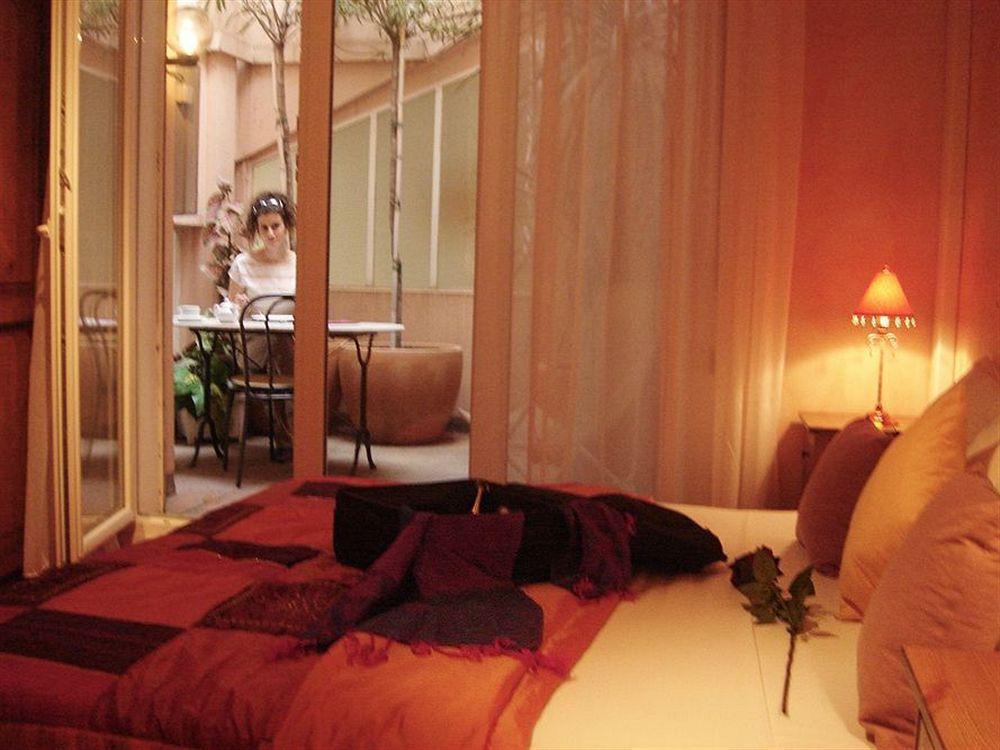 Cit'Hotel Le Mirage イストル エクステリア 写真