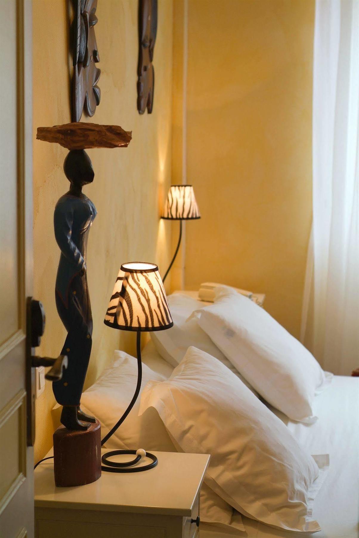 Cit'Hotel Le Mirage イストル エクステリア 写真